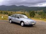 Holden Calais 1988 года